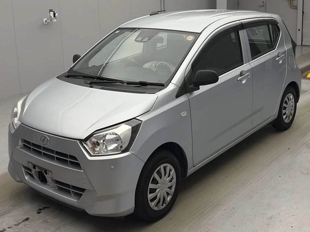 Daihatsu Mira e:S LA350S 2021